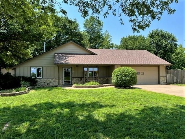 2255 N Forestview St, Wichita, KS 67223
