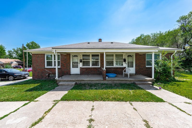 2165 S Old Manor Rd, Wichita, KS 67218