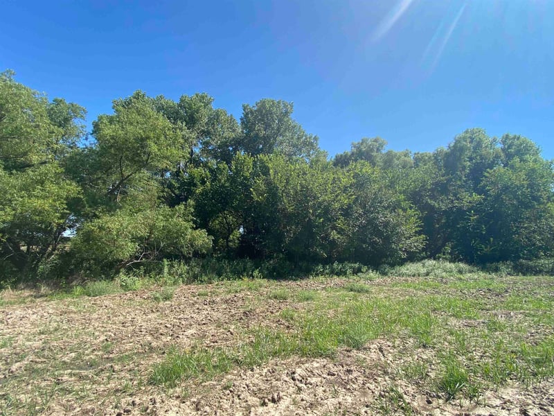 000 S Hillside Rd, South Haven, KS 67140