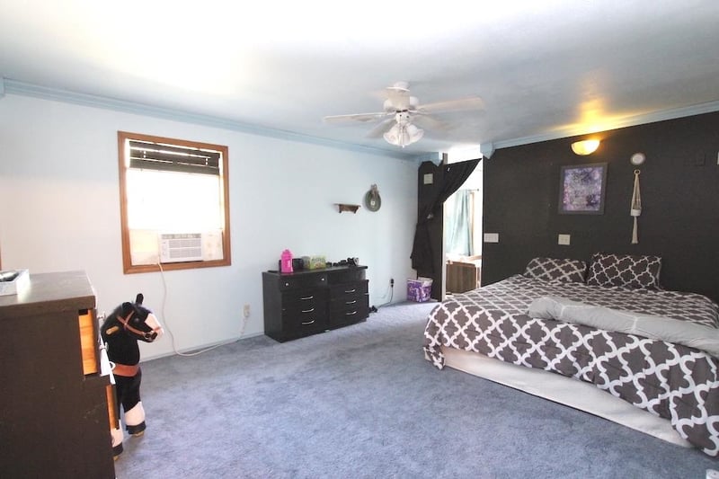 496 NW Prairie Creek Rd, Benton, KS 67017