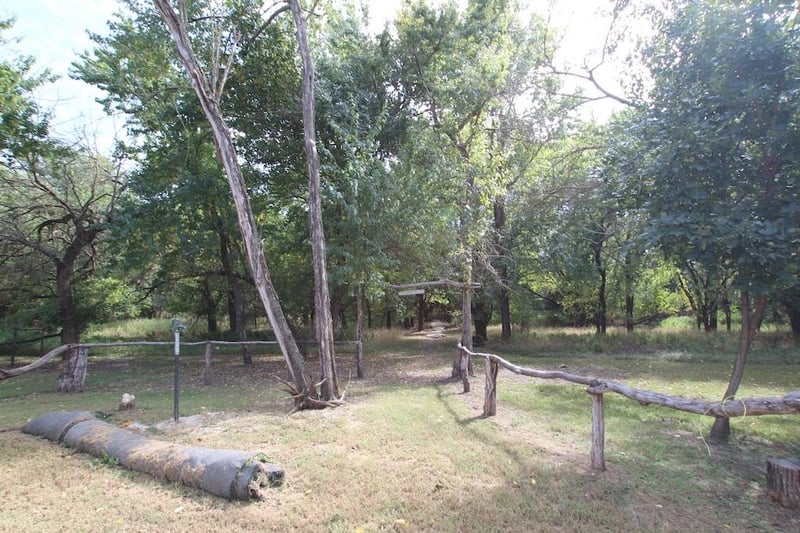 496 NW Prairie Creek Rd, Benton, KS 67017