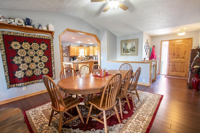 6209 S Kansas Rd, Newton, KS 67114