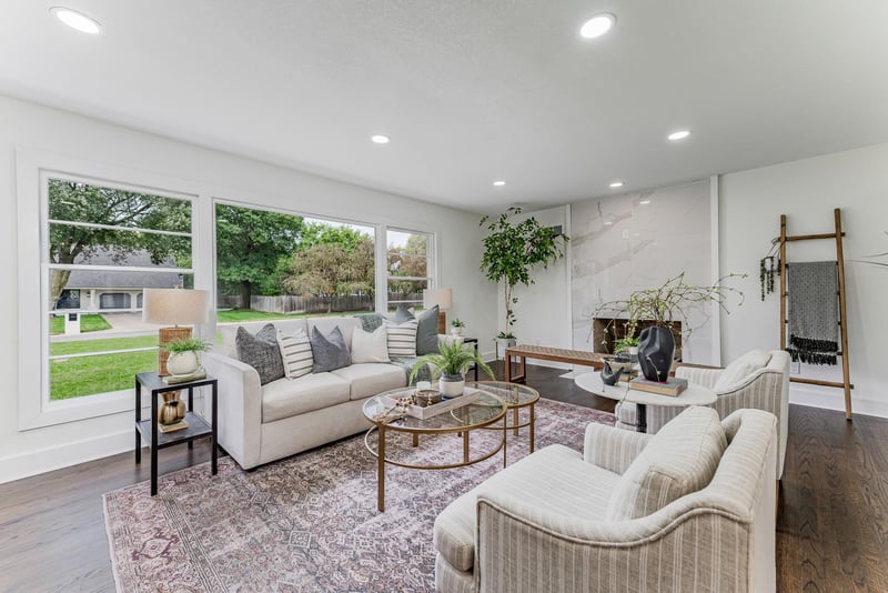 4 S Drury Ln, Eastborough, KS 67207
