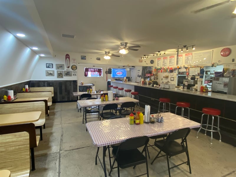 418 Maple St, Burden, KS 67019