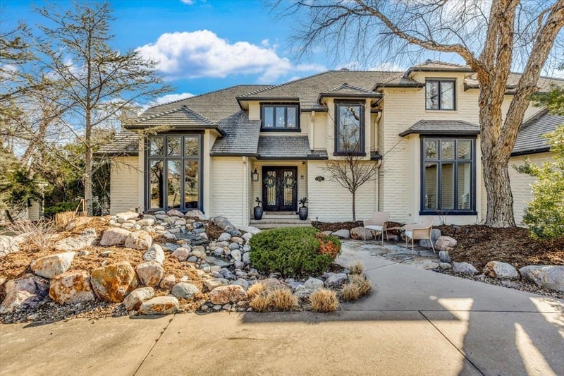 1636 N Foliage Dr, Wichita, KS 67206