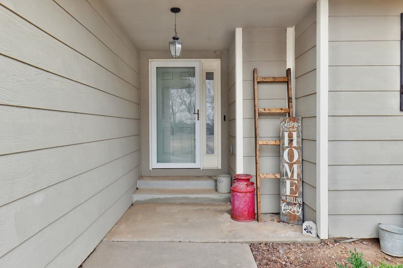 1653 W Bryce Dr, Milton, KS 67106