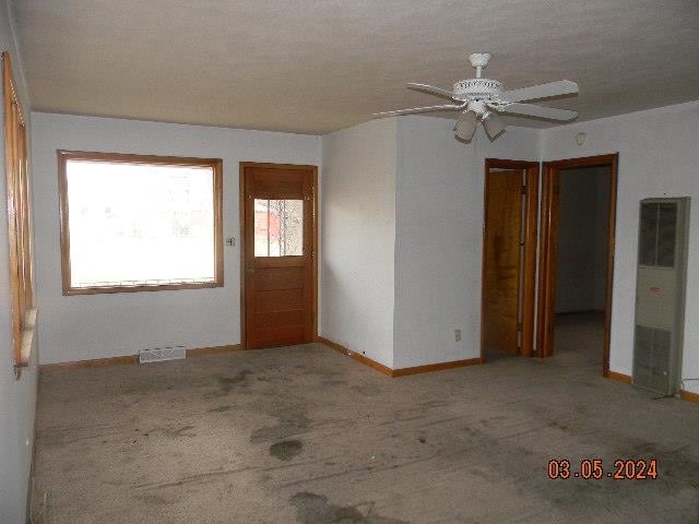 1200 N Green, Hoisington, KS 67544