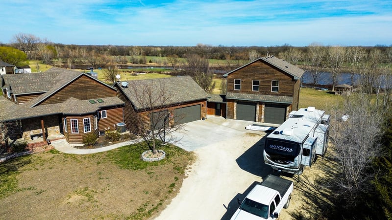 12060 N East Valley Rd, Sedgwick, KS 67135