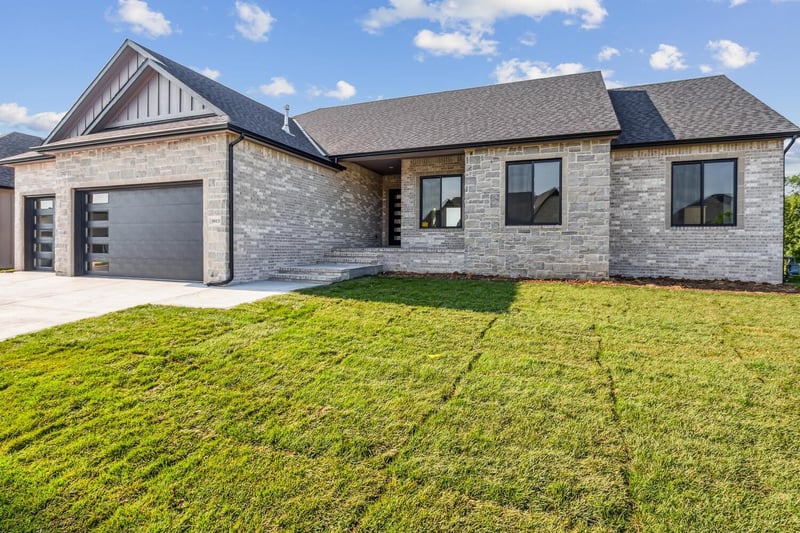 5013 N Remington St, Bel Aire, KS 67226