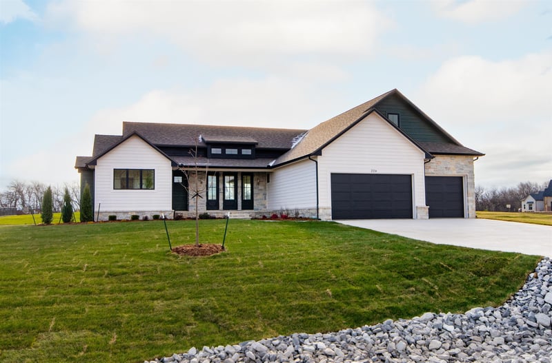 224 Cedar Ranch St, Derby, KS 67037