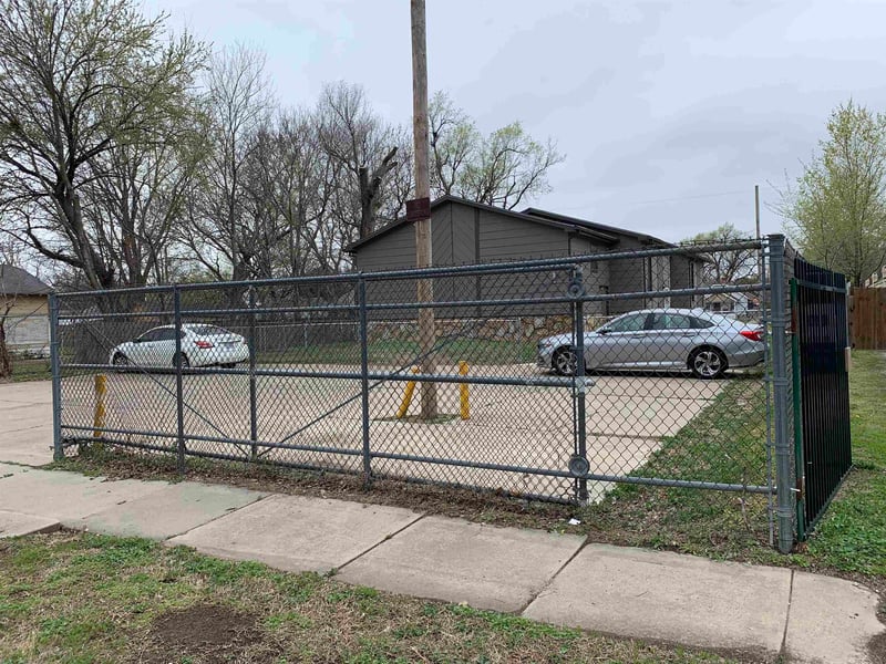 421 N Ash St, Wichita, KS 67214