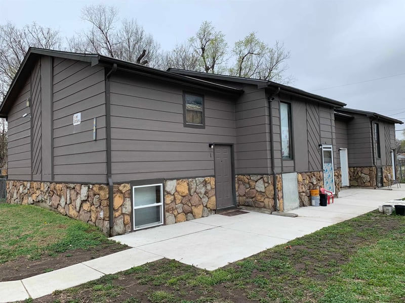 421 N Ash St, Wichita, KS 67214