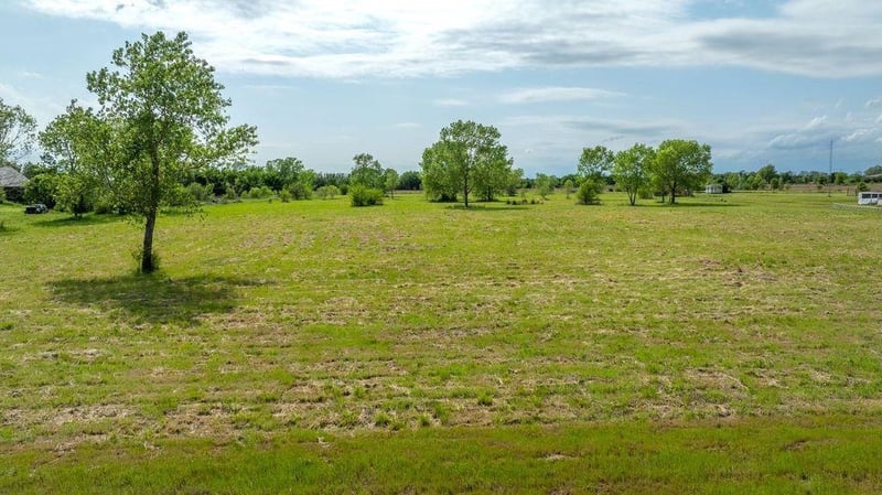 2055 W 103rd St S, Peck, KS 67120