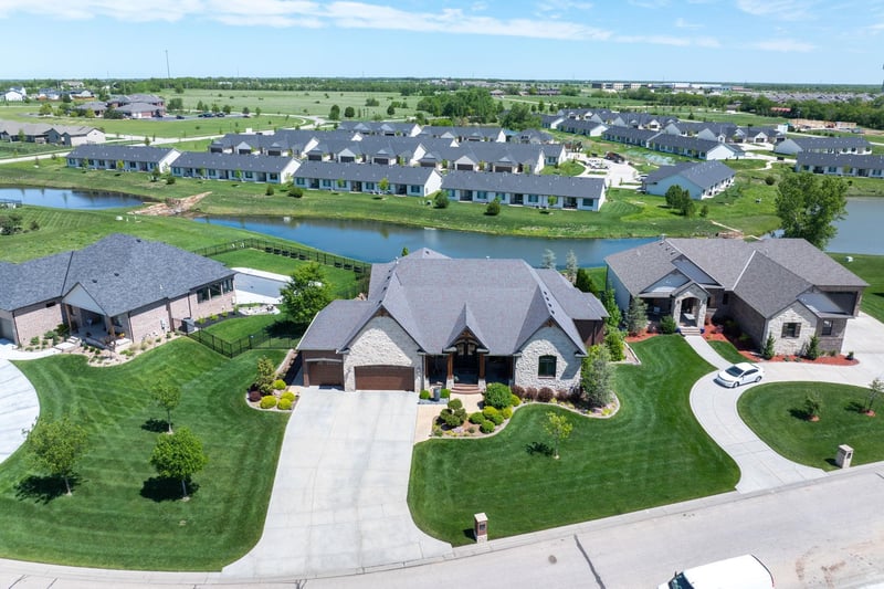 5036 N Remington St, Bel Aire, KS 67226