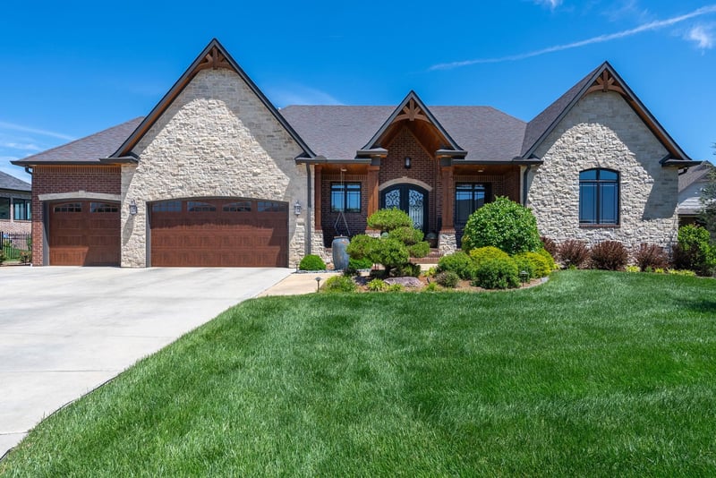 5036 N Remington St, Bel Aire, KS 67226