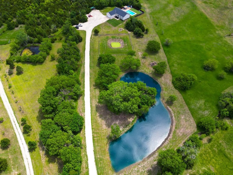 9931 E Raini Rd, Wichita, KS 67210