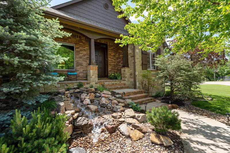 126 N City View St, Wichita, KS 67235