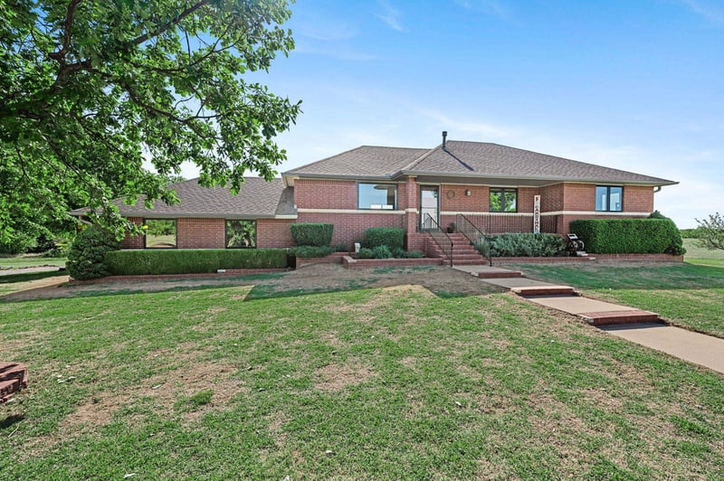 4404 S 391 W, Cheney, KS 67025