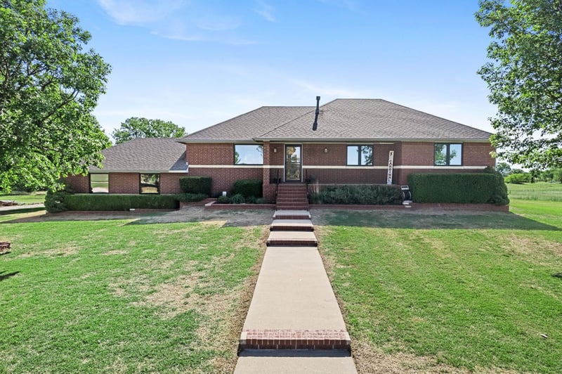 4404 S 391 W, Cheney, KS 67025