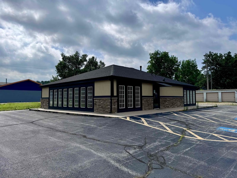 403 W Main St, Sedan, KS 67361