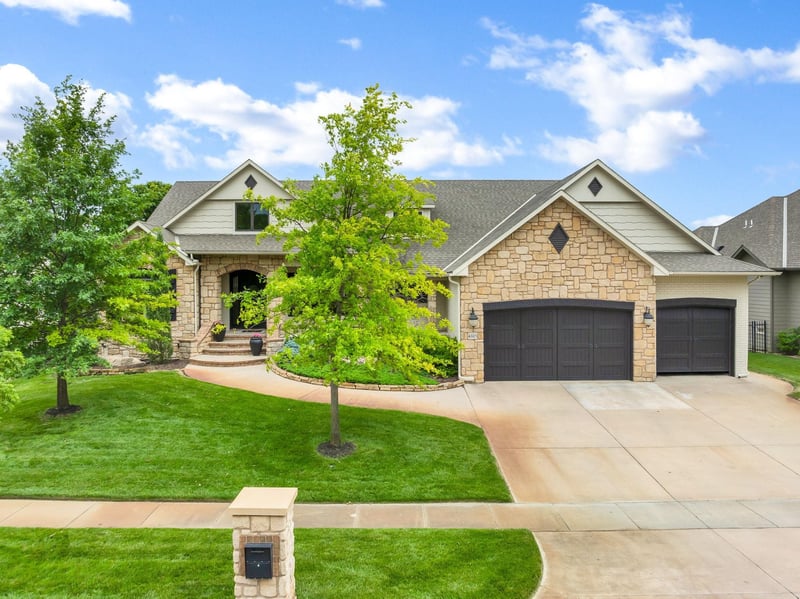 4315 W Emerald Bay St, Wichita, KS 67205