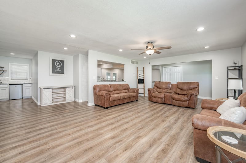 6725 W 71st St S, Haysville, KS 67060