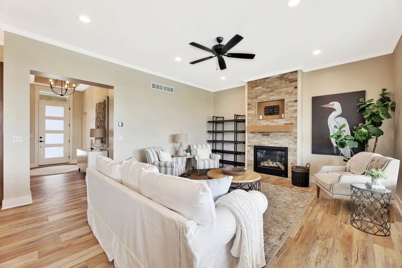 5982 Forbes Ct, Bel Aire, KS 67220