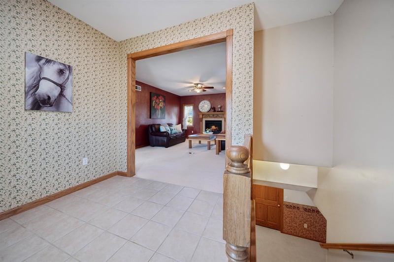 8021 S Essex Heights Rd, Halstead, KS 67056
