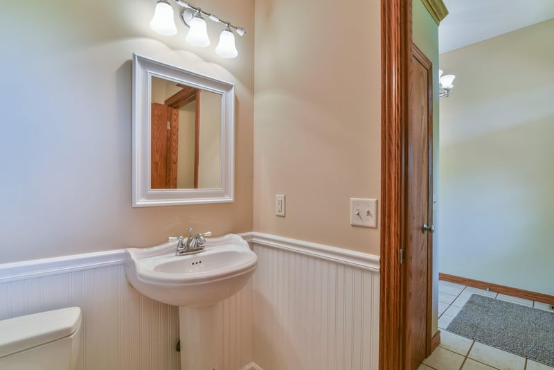 11808 W Springwater St, Clearwater, KS 67026