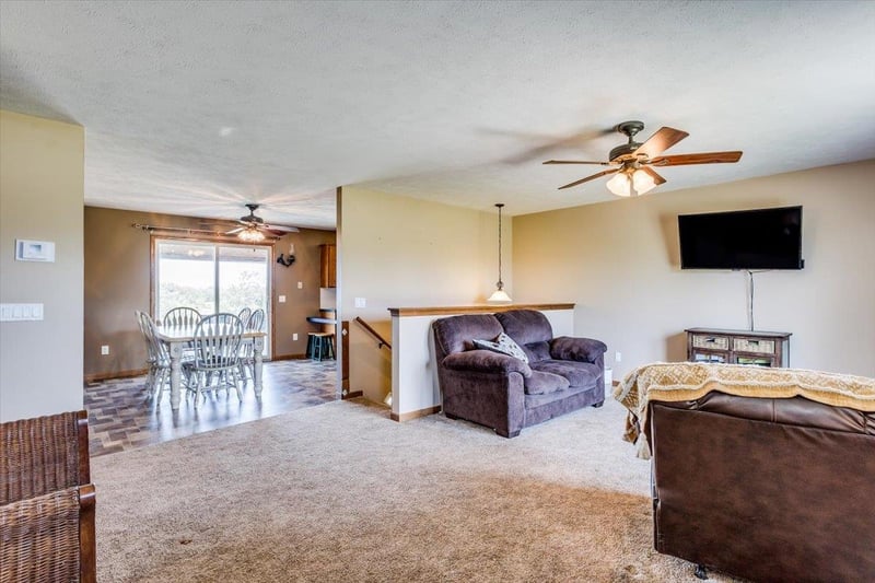 11029 S 247th St W, Viola, KS 67149