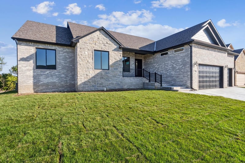 7936 E Turquoise Trl, Bel Aire, KS 67226