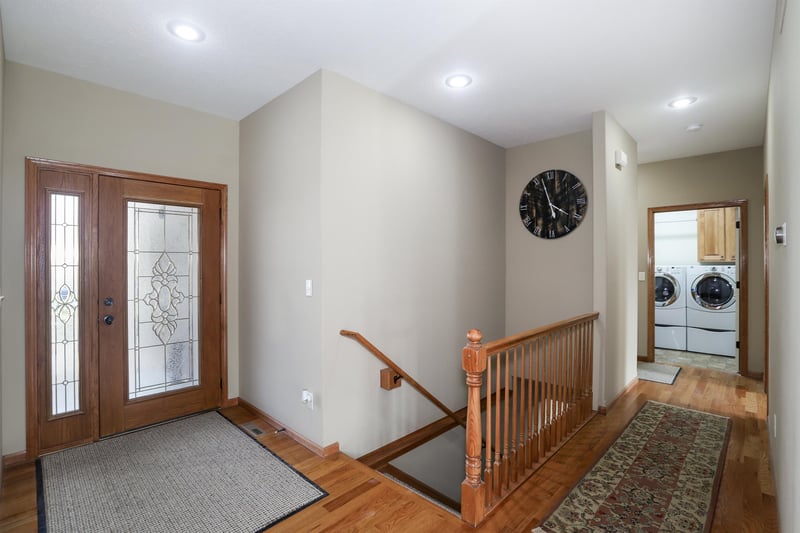 606 S Riverview, Douglass, KS 67039
