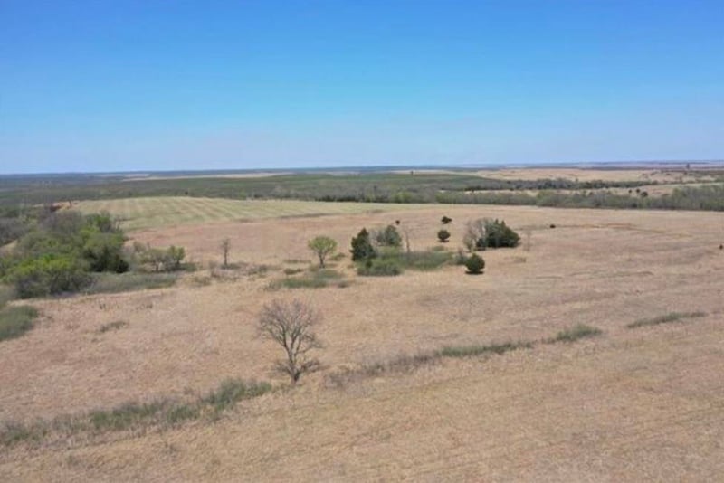 000 Aa Rd, Fall River, KS 67047