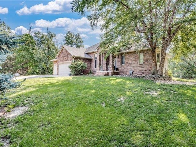 10514 Paganica Ps, Hutchinson, KS 67502