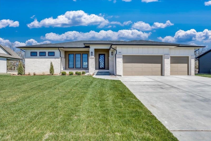 260 S Ciderbluff Cir, Wichita, KS 67052