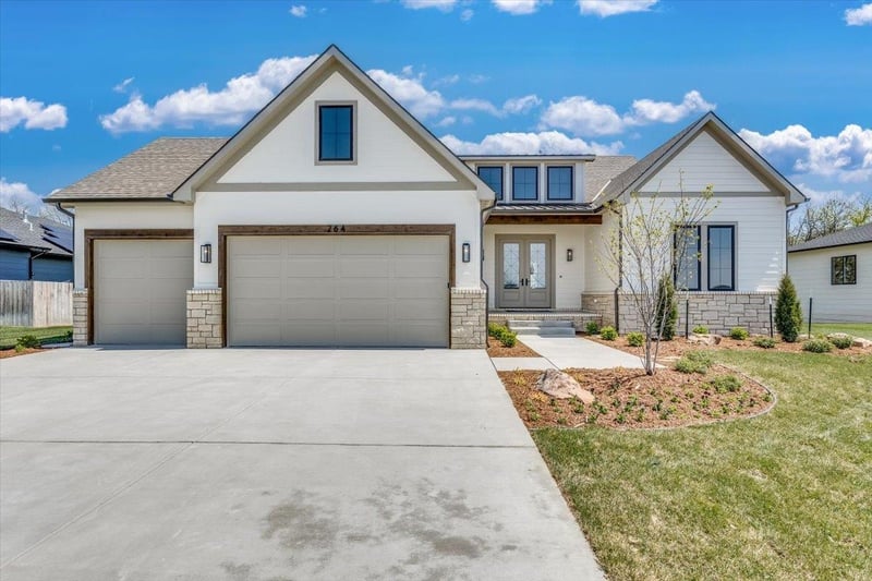 264 Ciderbluff Cir, Wichita, KS 67052