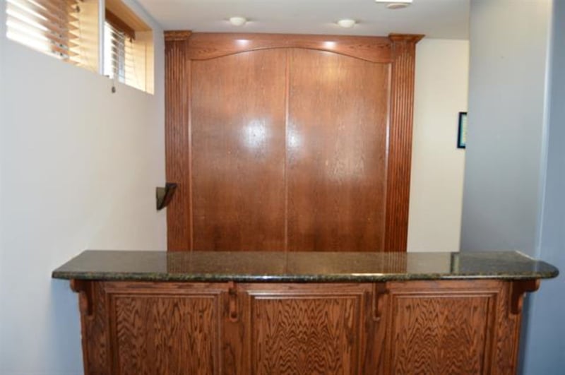 814 E 8th St N, Wichita, KS 67214