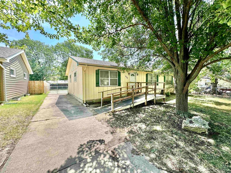 430 N 9th, Towanda, KS 67144