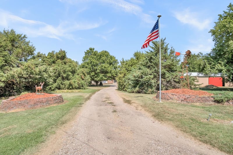 1400 Ryan Rd, Sedgwick, KS 67135
