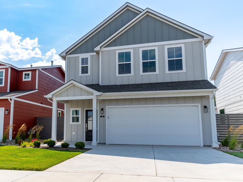 131 Sunset Dr, Andover, KS 67002