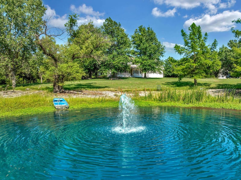 506 E 93rd St N, Park City, KS 67147