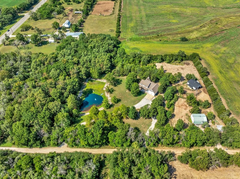 506 E 93rd St N, Park City, KS 67147