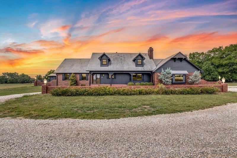1715 Harry St, Andover, KS 67002