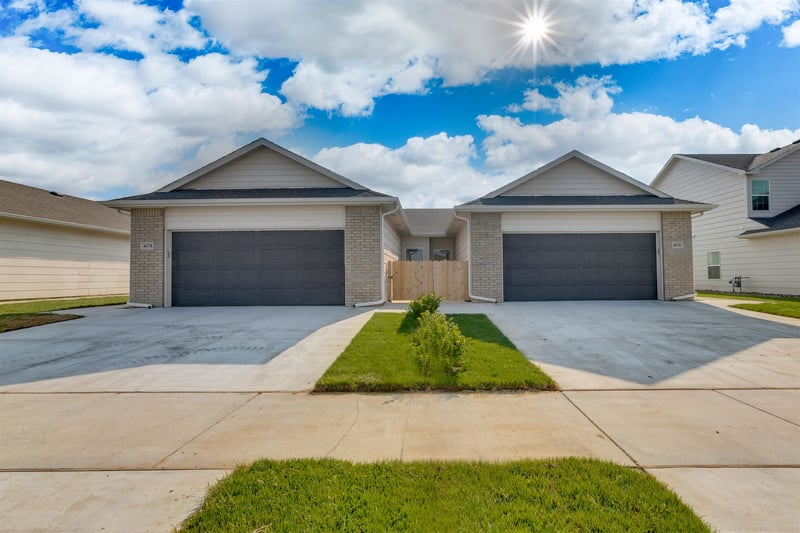 5408-5410 Sandkey Ct, Wichita, KS 67204