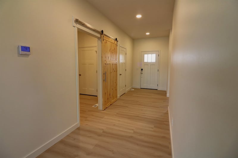 1229 Genesis Dr, Mcpherson, KS 67460