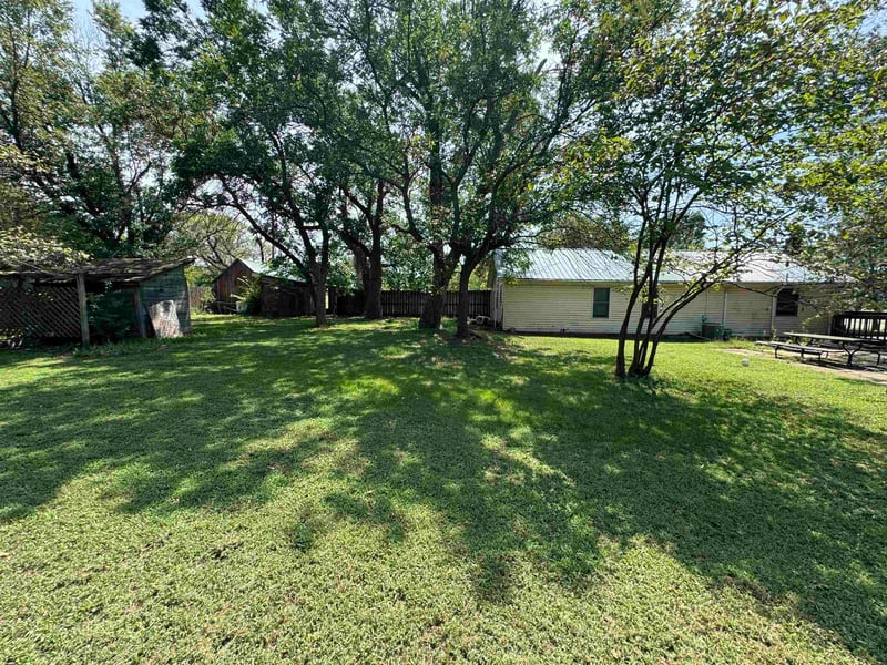 422 Olive St, Atlanta, KS 67008