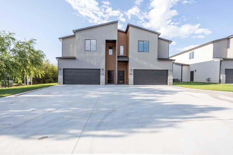 3560 N Tyler Ct #3560 & 3562 N Tyler Ct, Wichita, KS 67205