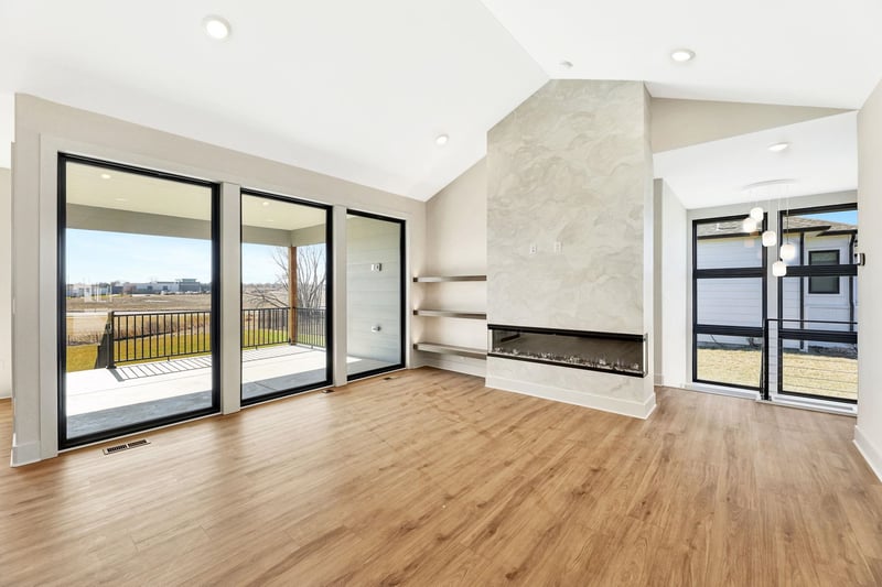 1213 W Lakeway Ct, Andover, KS 67002