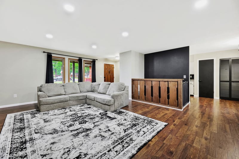 301 Annadale Ave, Kingman, KS 67068