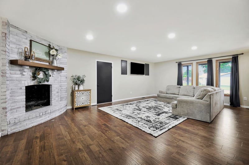 301 Annadale Ave, Kingman, KS 67068